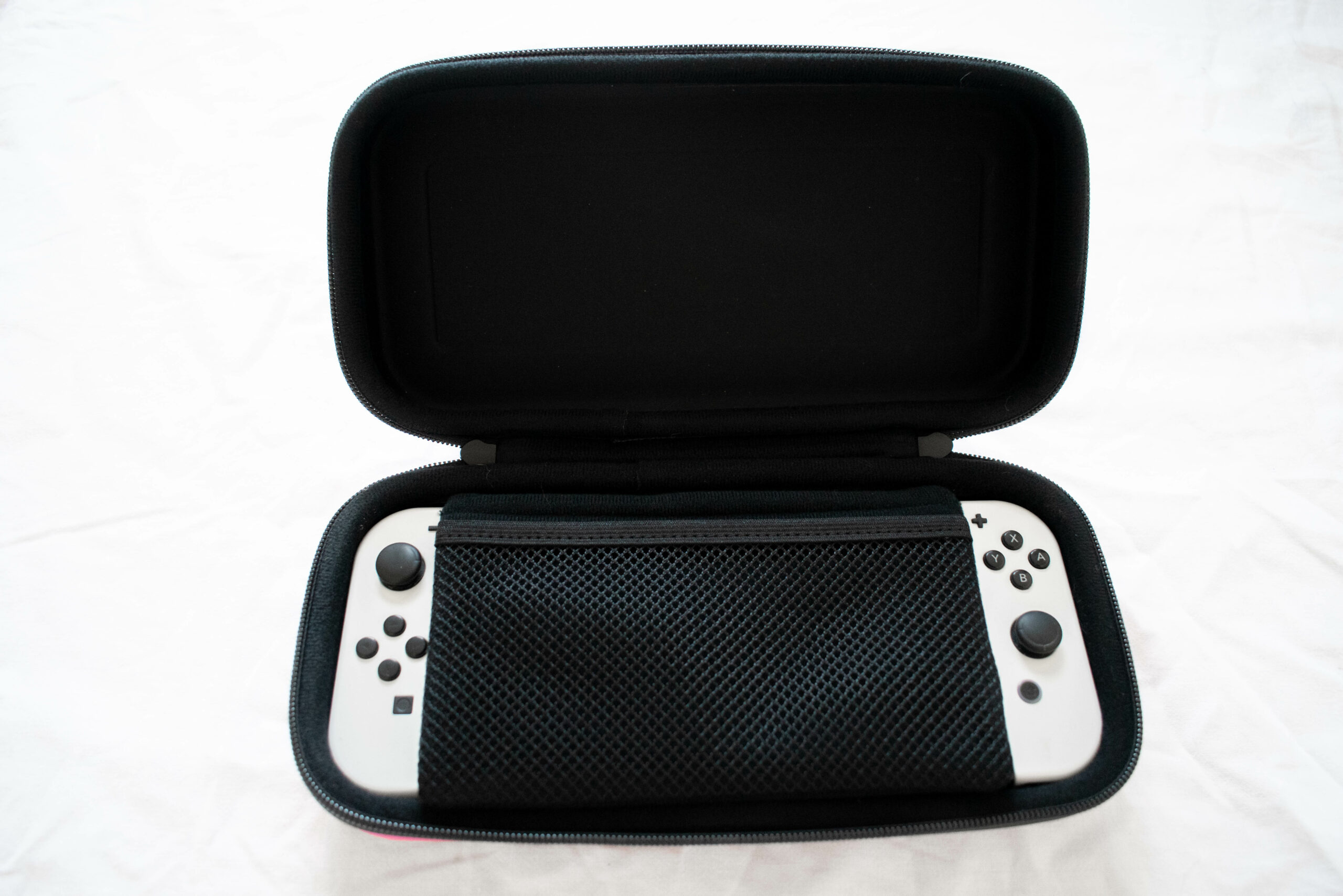 Pochette de transport officielle Nacon Gris pour Nintendo Switch +