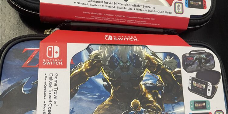 Pochette Switch Nintendo officielle rangement Nintendo